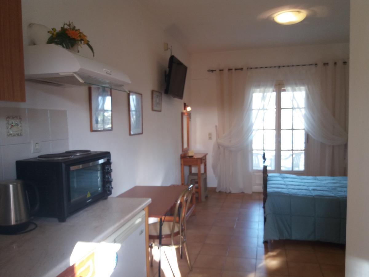 Athineos Apartments Kommeno  Eksteriør billede