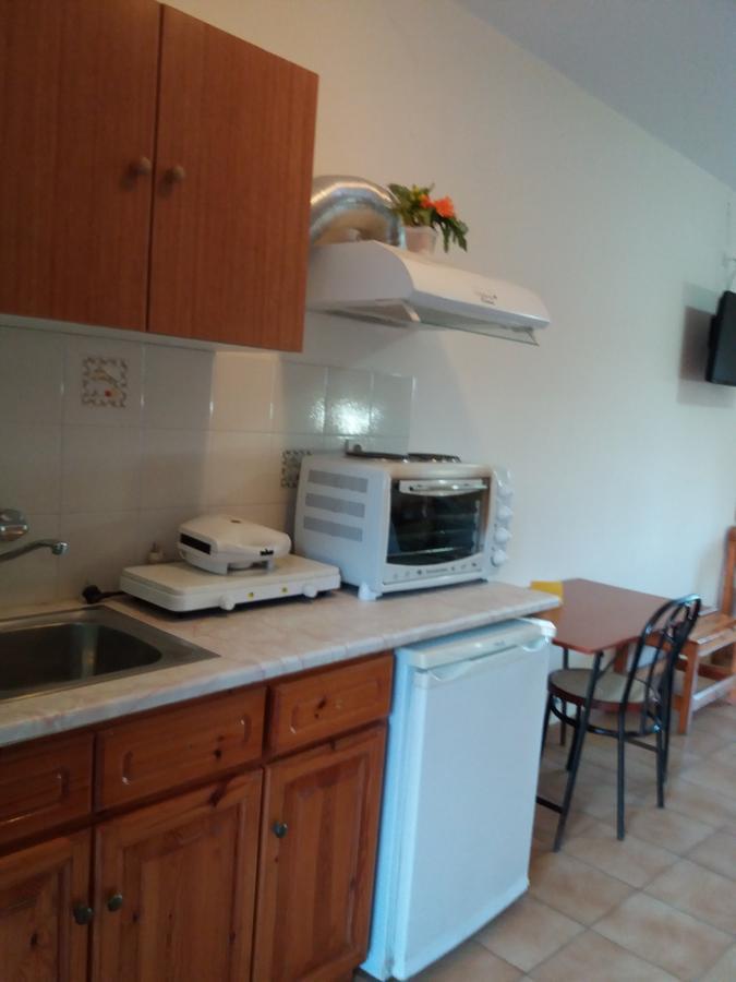 Athineos Apartments Kommeno  Eksteriør billede