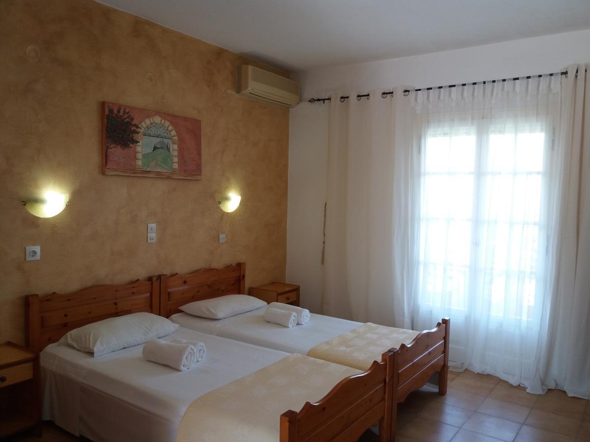 Athineos Apartments Kommeno  Eksteriør billede